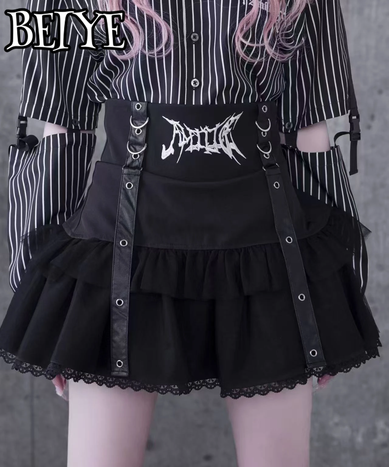 

Japanese Mine Series High-waisted Embroidered Leather Buckle Skirt Summer Gothic Elastic Waist Subculture Leather Buckle Skirt