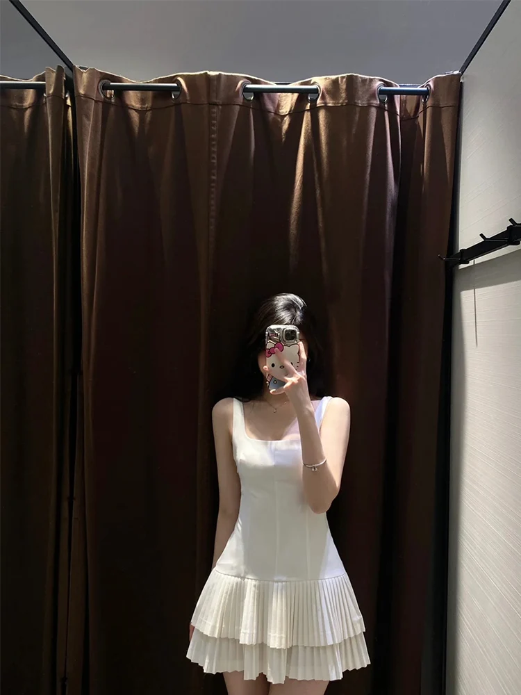 여성의 섹시한 파티 세련된 민소매 캐미 드레스 솔리드 핑크 Draped 지퍼 미니 짧은 드레스 패션 2025 여름 Vestidos