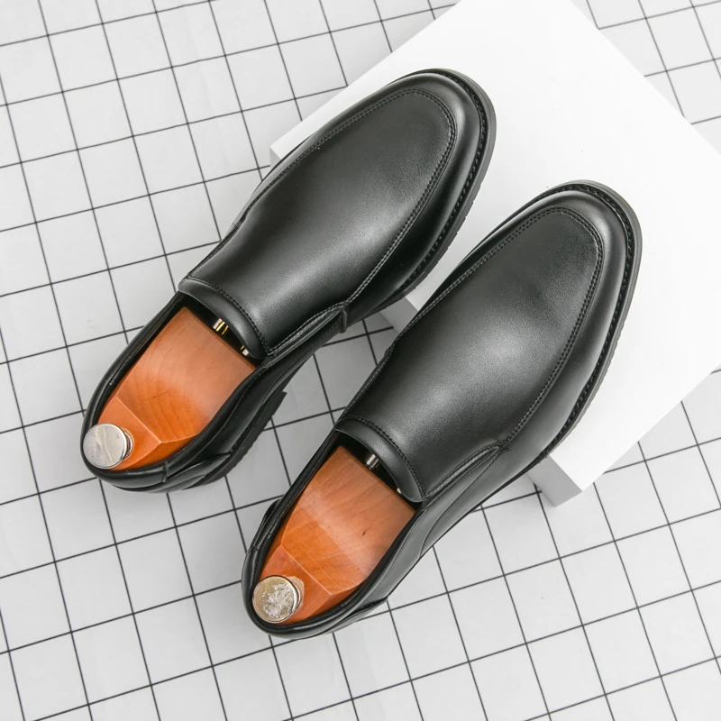 

Men Square Headed Business Dress Loafers Breathable Non Slip Simple Fashionable Driving Photography Studio Wedding Shoes