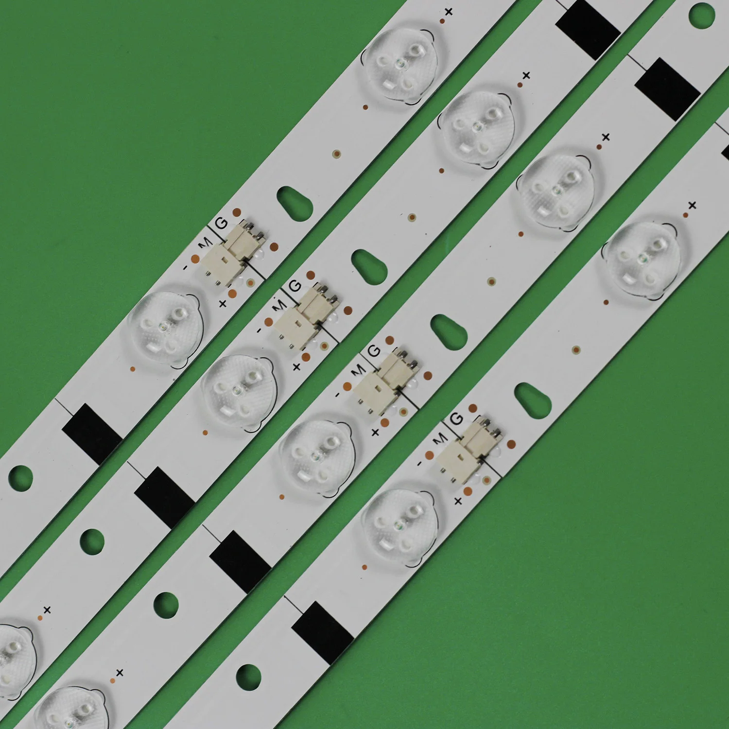 LED Strip For Bravis LED-4028 DEXP F40B7000E TVS-4001EL TLE40FD190B LT-40E560 MTV-4025LT2 LE-4329 SN040LD12AT071-S2F 40LED1500