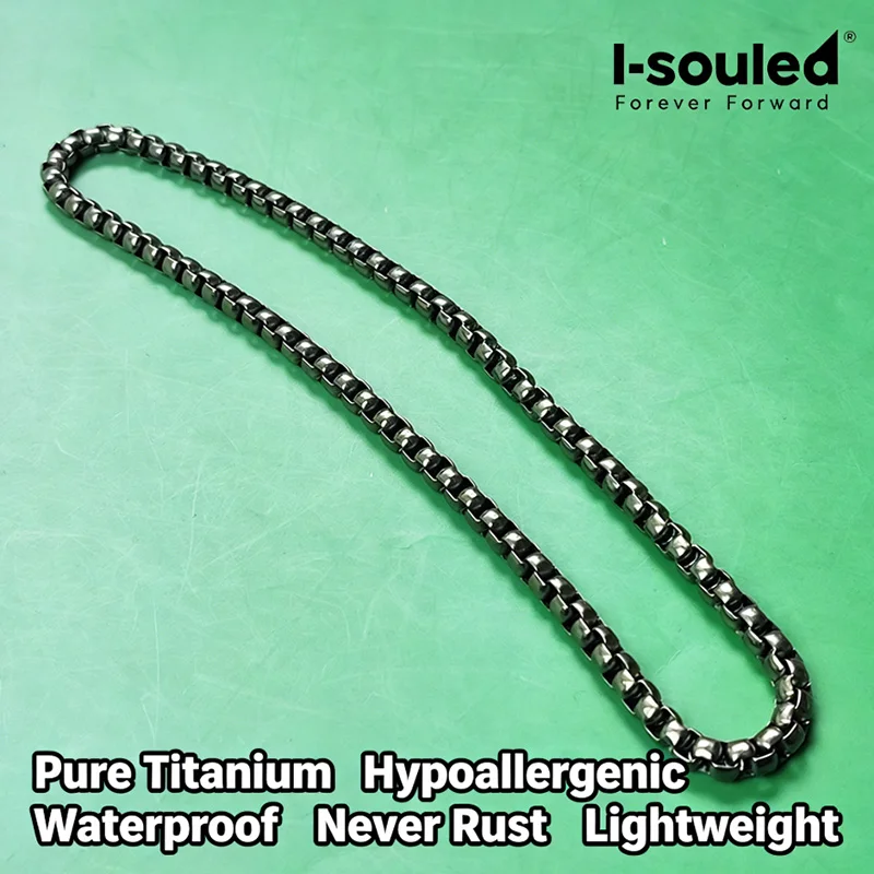 Men’s Pure Titanium Necklace No Clasp Design Square Pendant Hypoallergenic Lightweight Slip-On Chain