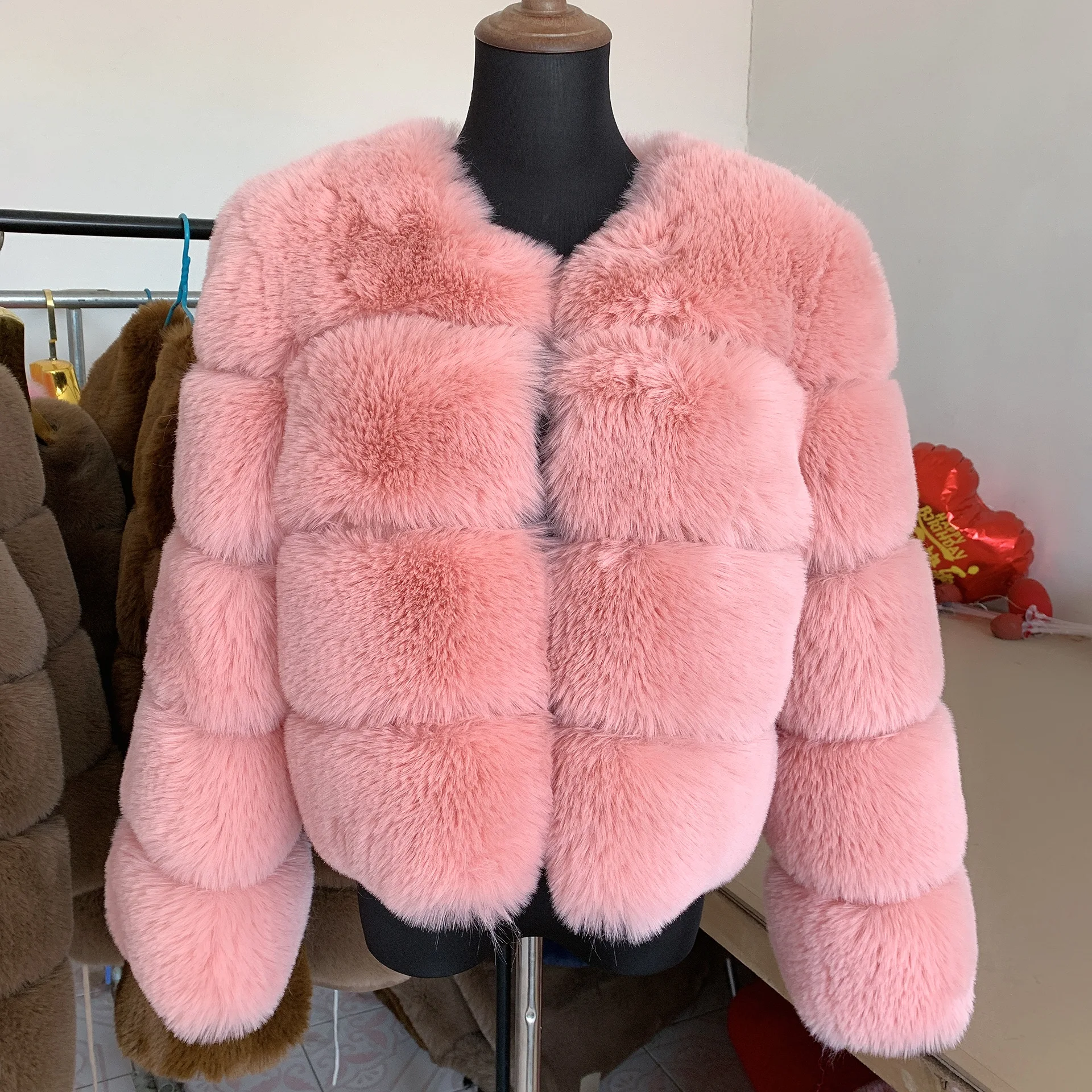 Luxury winter women\'s faux fur coat super hot fur jacket Short Long Sleeve Faux Fox Fur fluffy jacket high quality faux fur