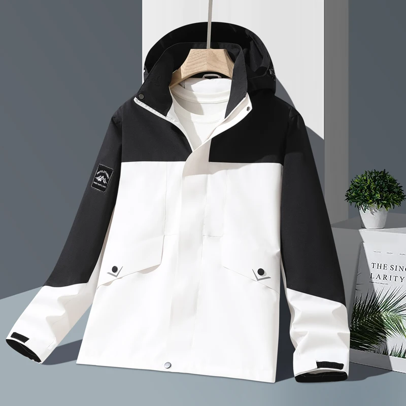 Spring Men's Windbreaker 2024 New Windproof and Waterproof Multi Pocket Detachable Hat Coat Simple Solid Color Men's Jacket