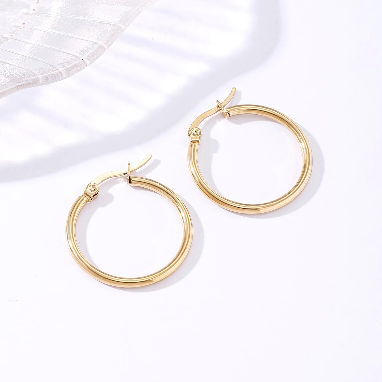 15mm 20mm 25mm 30mm 40mm 50mm 60mm 70mm stainless steel simple Lightweight Comfortable Popular female earrings