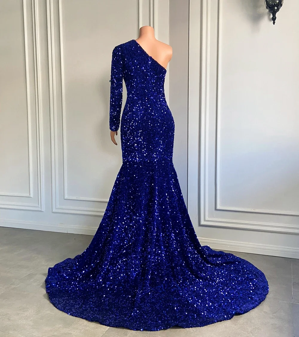 2024 Sexy Long Prom Dresses Mermaid Style Single Long Sleeve Royal Blue Sparkly Sequined African Black Girls Gowns فساتين سهرة