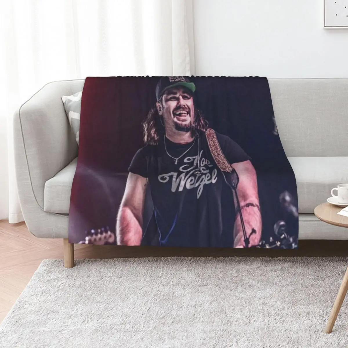 Ropyr Madison Koe Wetzel Throw Blanket manga warm winter Fashion Sofas Thermals For Travel Travel Tourist Blankets