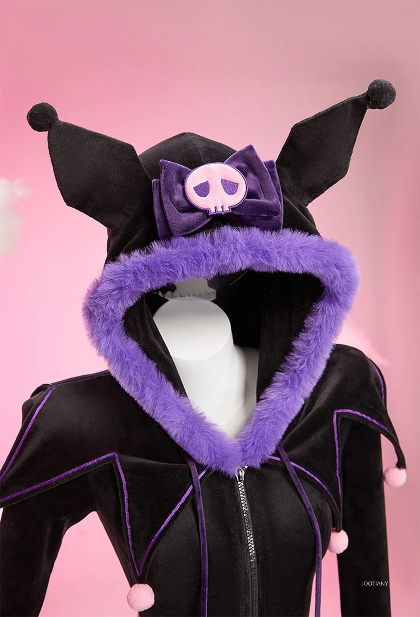 Anime Purple Devil Costume Cosplay Tuta sexy con cappuccio da donna Calzini a coda Set Bunny Girl Cartoon Pigiama di peluche Tuta Kawaii