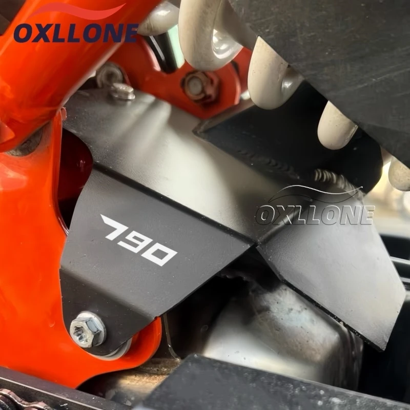 

For 790Adventure R 890 ADVENTURE 2019- 2025 2026 790ADV S Shock Heat Shield Exhaust Pipe Protection Cover Motorcycle Accessories
