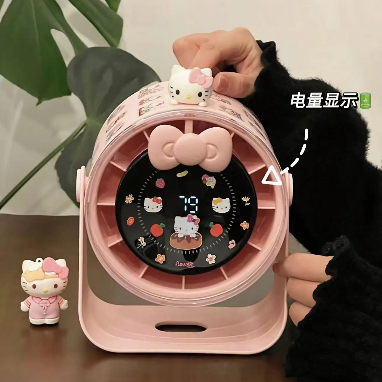 Hello Kitty Sanrio Kuromi Small Fan Desktop Digital Display Small Fan Small USB Mute Office Super Strong Wind Force Girls Gifts