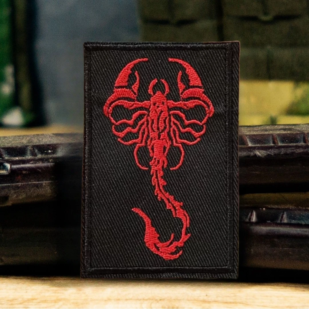 العقرب شيفرون المطرزة هوك وحلقة بقع للملابس التكتيكية العسكرية الجيش شارة في الهواء الطلق التعبئة والتغليف الخلفي ملصق