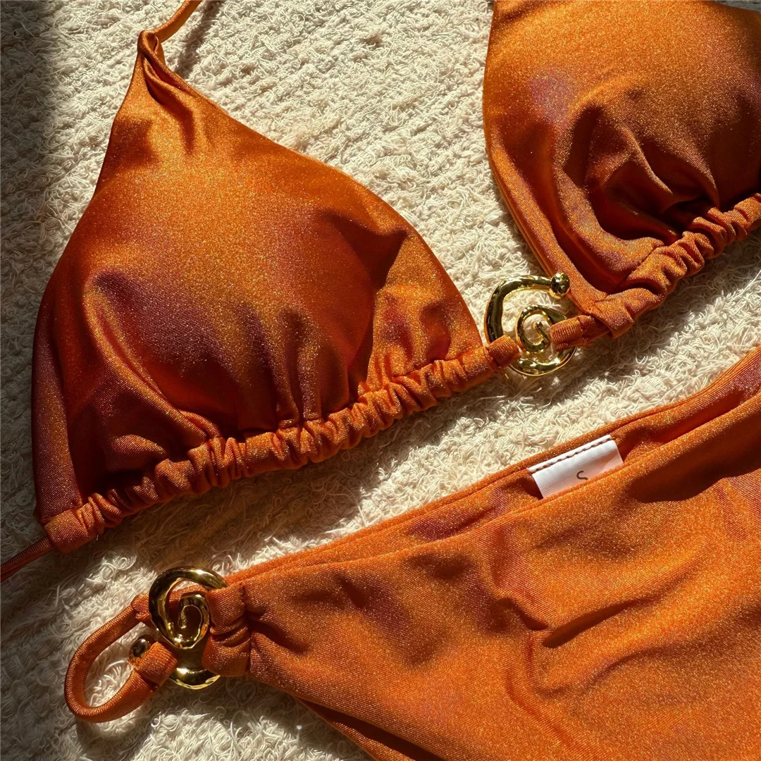 Neuer, verführerischer Bikini mit Metallringen und Neckholder-Ausschnitt, zweiteiliges Damen-Bikini-Set, Damen-Badebekleidung, gepolsterter Badeanzug, Badebekleidung, Modell V6430L. – Detail 32