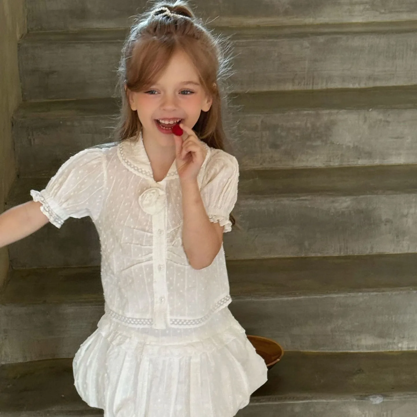 

Новинка лета 2024, детская одежда, Корейская версия, юбка с коротким рукавом в балетном стиле для девочек, детская рубашка, юбка с коротким рукавом, костюм