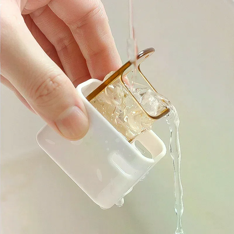 Toothbrush Holder Wall-mounted Punch-free Toothbrush Rack Dustproof Bathroom Electric Toothbrush Organizer