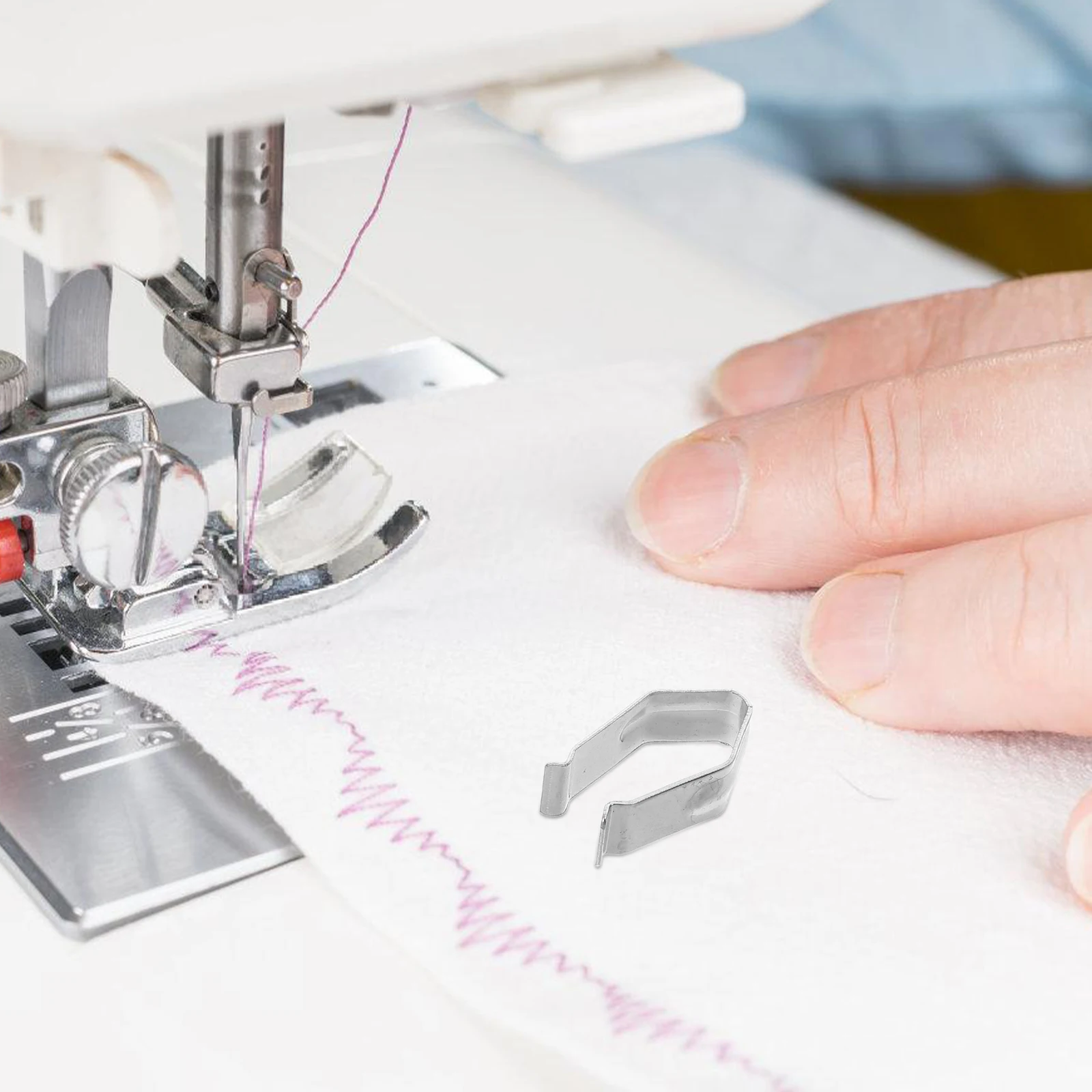 

20pcs Hanger Accessories Spring Clip Hardware Galvanized Iron Cinch Clips Adjustable Design Easy Installation Wardrobe