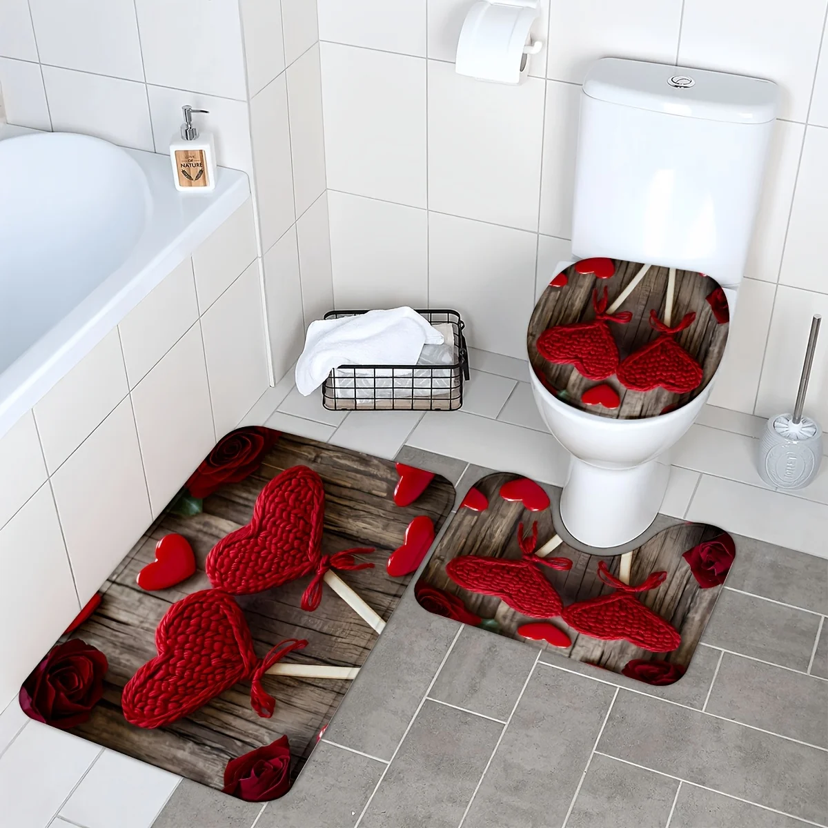 

3 шт. коврики для ванной комнаты ко Дню святого Валентина — сердечки и розы, включают коврик для ванны, U-образный чехол для унитаза и прямоугольный коврик.