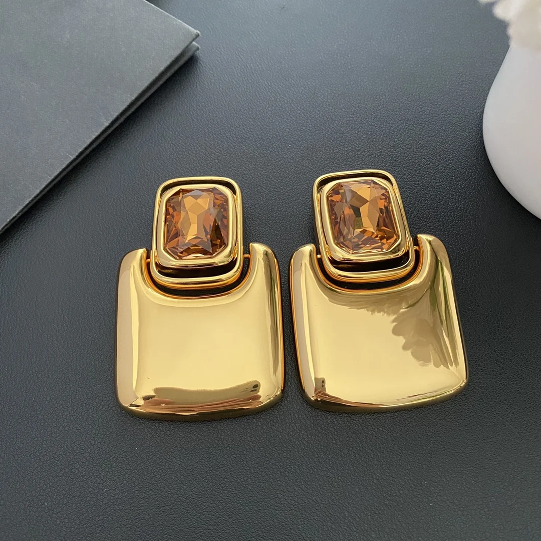 New Europe Fashion Designer Brand Brass Gold Plated Square Earrings Ear Clip Woman Top Quality Jewelry Trend