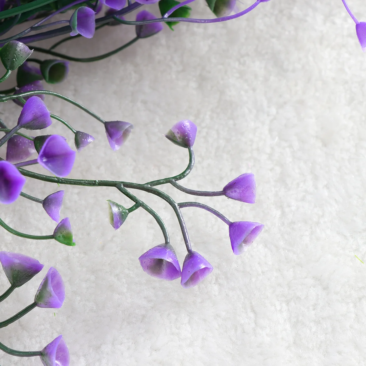 

2pcs Artificial Hanging Plants Purple Simulation Foliage Wear-Resistant Fake Plant For Home Office Decor Wall Mounted Plastic