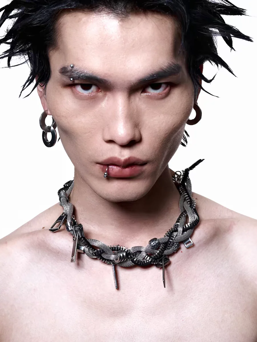 2025 New Model Retro Punk Style Pants Chain Multifunctional Collocation Heavy Metal One's Waist Fashion Luxury Accessories
