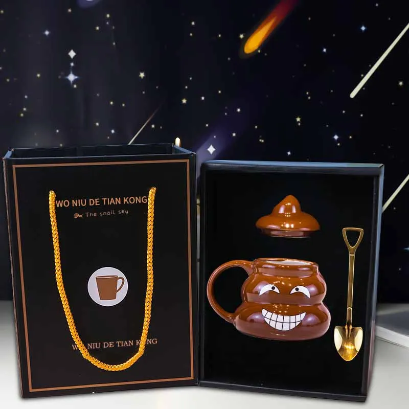 كوب براز إبداعي مضحك جديد من Miniso ، كوب ماء سيراميك ، كرتون أنيمي ، كأس عالي السعة ، هدية عيد ميلاد ، بابا من من من من من من من من من من من