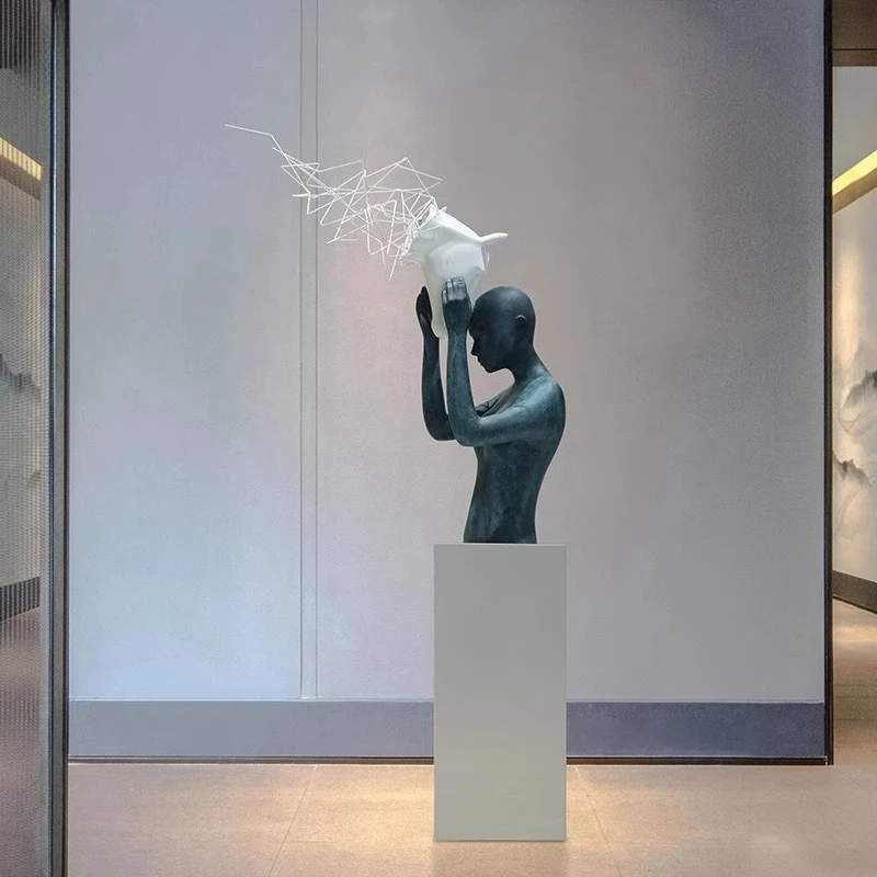 

Figure horse head French light luxury art installation ornament Floor-to-ceiling sculpture in the lobby of the hotel salesoffice