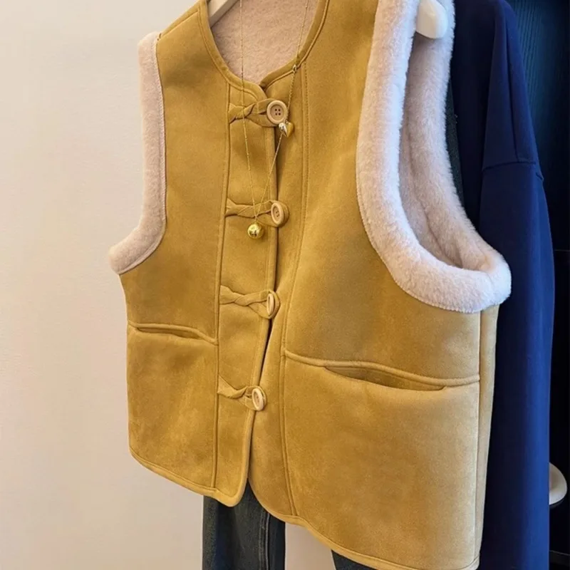 Chinese Style Women Autumn Winter Faux Fur Lined Vest Frog Button Design Sleeveless Waistcoat For Layering