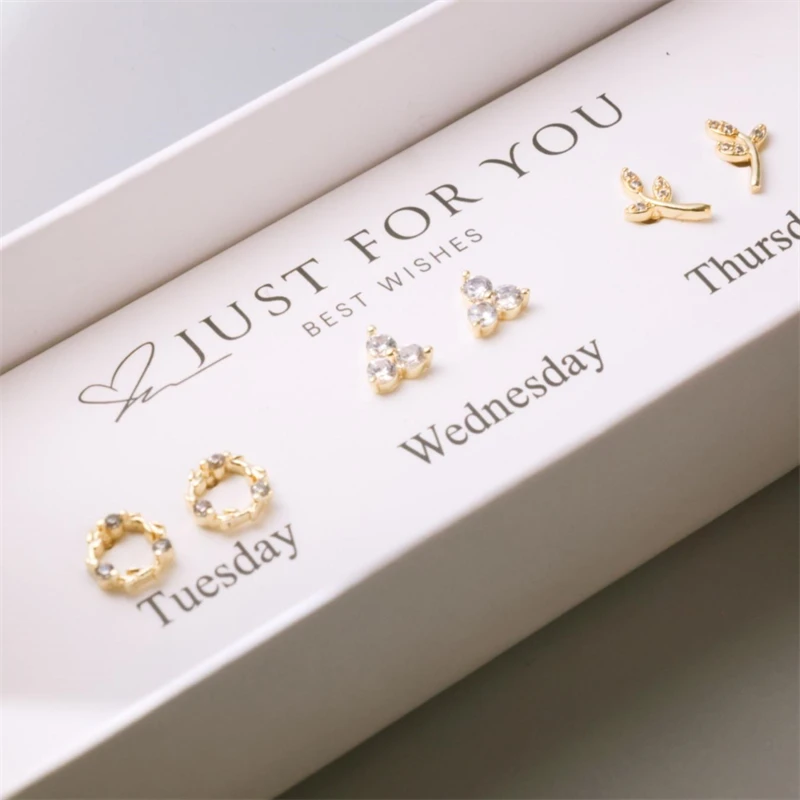 مجموعة علب هدايا مكونة من 10 علب هدايا من مادة النحاس البوهيمية القديمة للنساء، مجموعة أقراط عصرية وأنيقة ومتعددة الاستخدامات