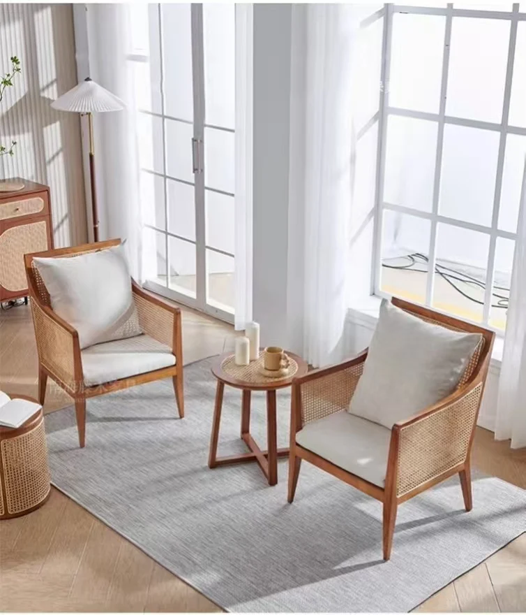 //Luxury Handmade Solid Wood Cane Armchair Mid-Century Modern French Vintage Lounge Chair For Majlis Hotel Apartment Furniture