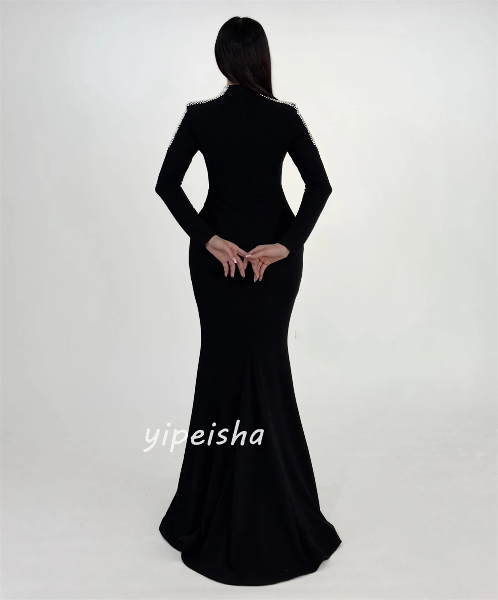 Sukienki na zamówienie w nowoczesnym, eleganckim stylu, z dżerseju, z dżetami, plisowane, o kroju syreny, z wysokim kołnierzem, długie, wysokiej jakości sukienki na specjalne okazje.