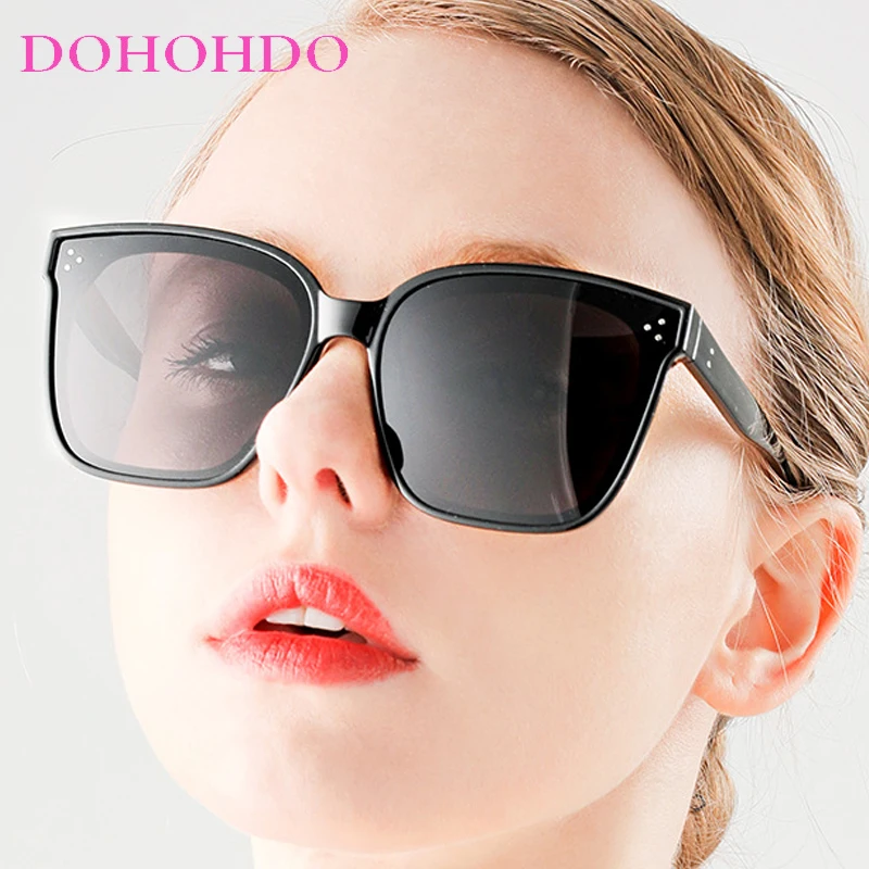 

Vintage Luxury Designer Oversized Square Rivet Women Sunglasses Fashion Trend Men Eyewear Outdoor Driving Eyewear Unisex UV400