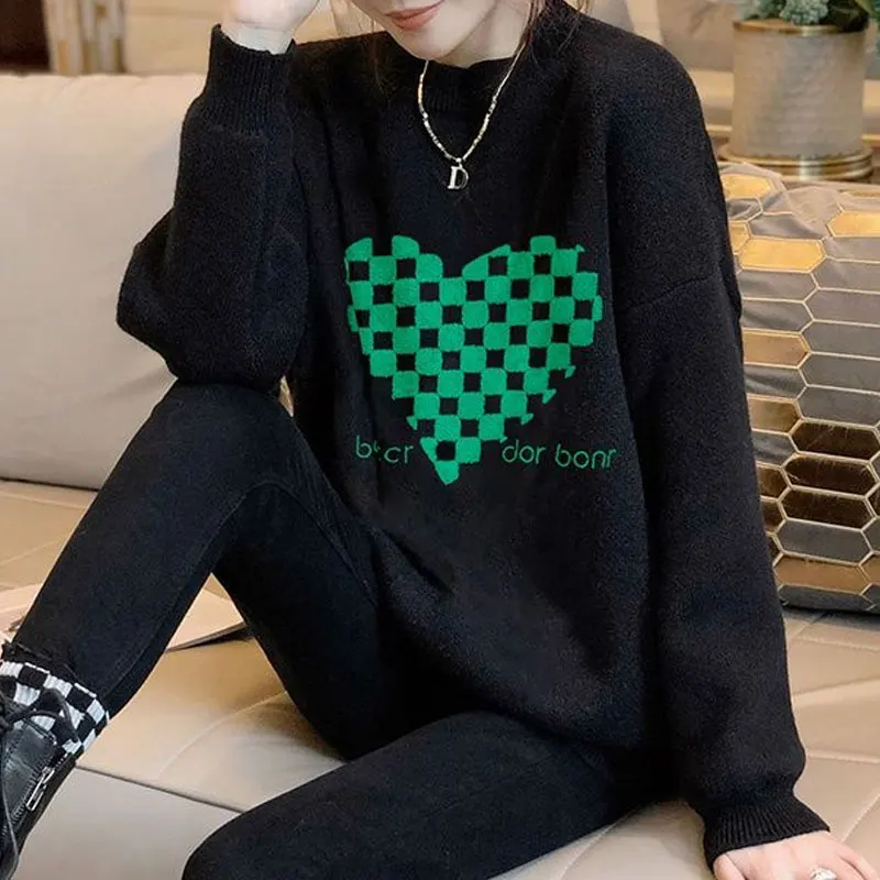 Female Streetwear Heart-shape Plaid Printed Sweaters Autumn Winter Letter Fashion Round Neck Korean Long Sleeve Straight Jumpers