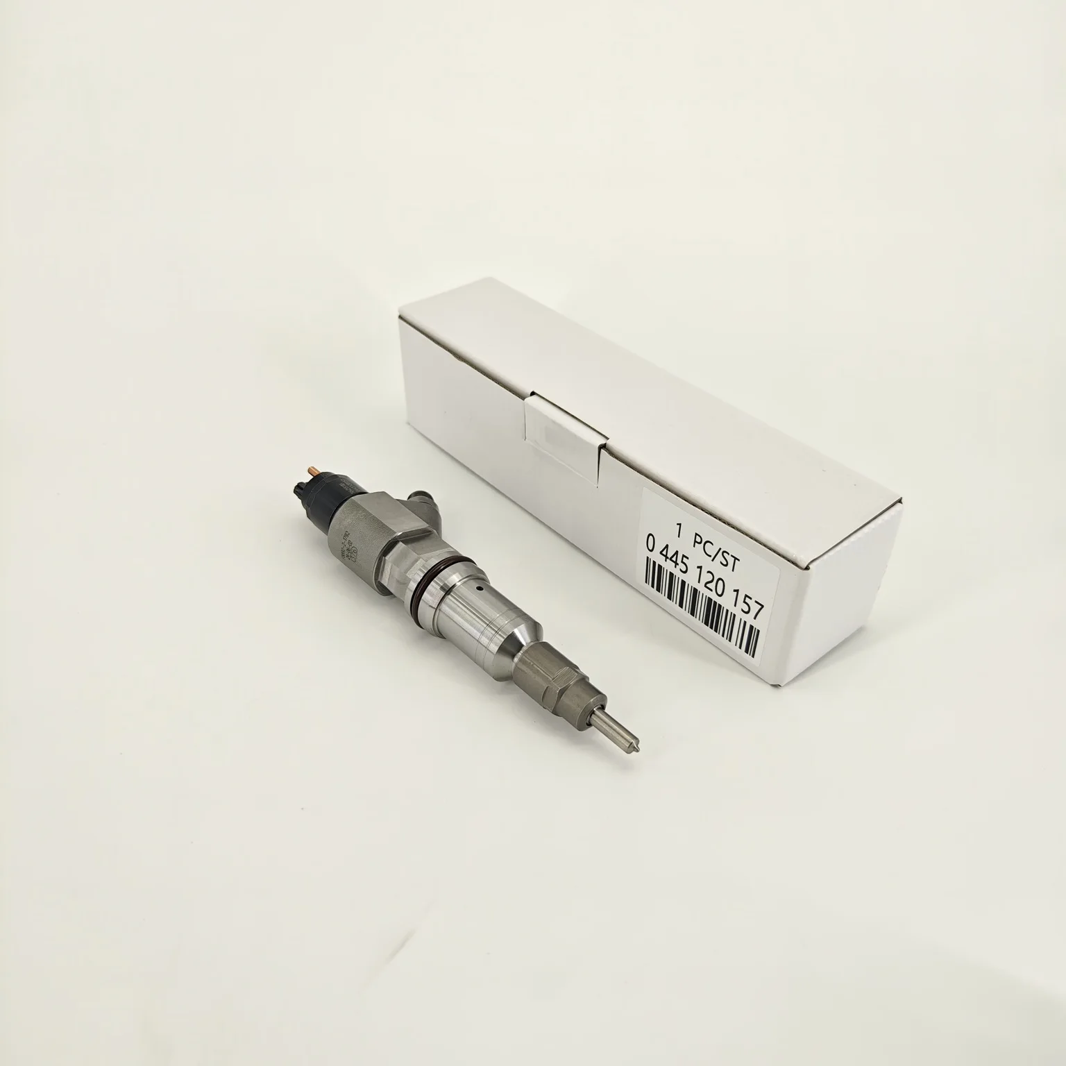 High Quality 0 445 120 157 Fuel Injector 0445120157 For Iveco Stralis Trakker New Holland T9 Cursor 9 Engine
