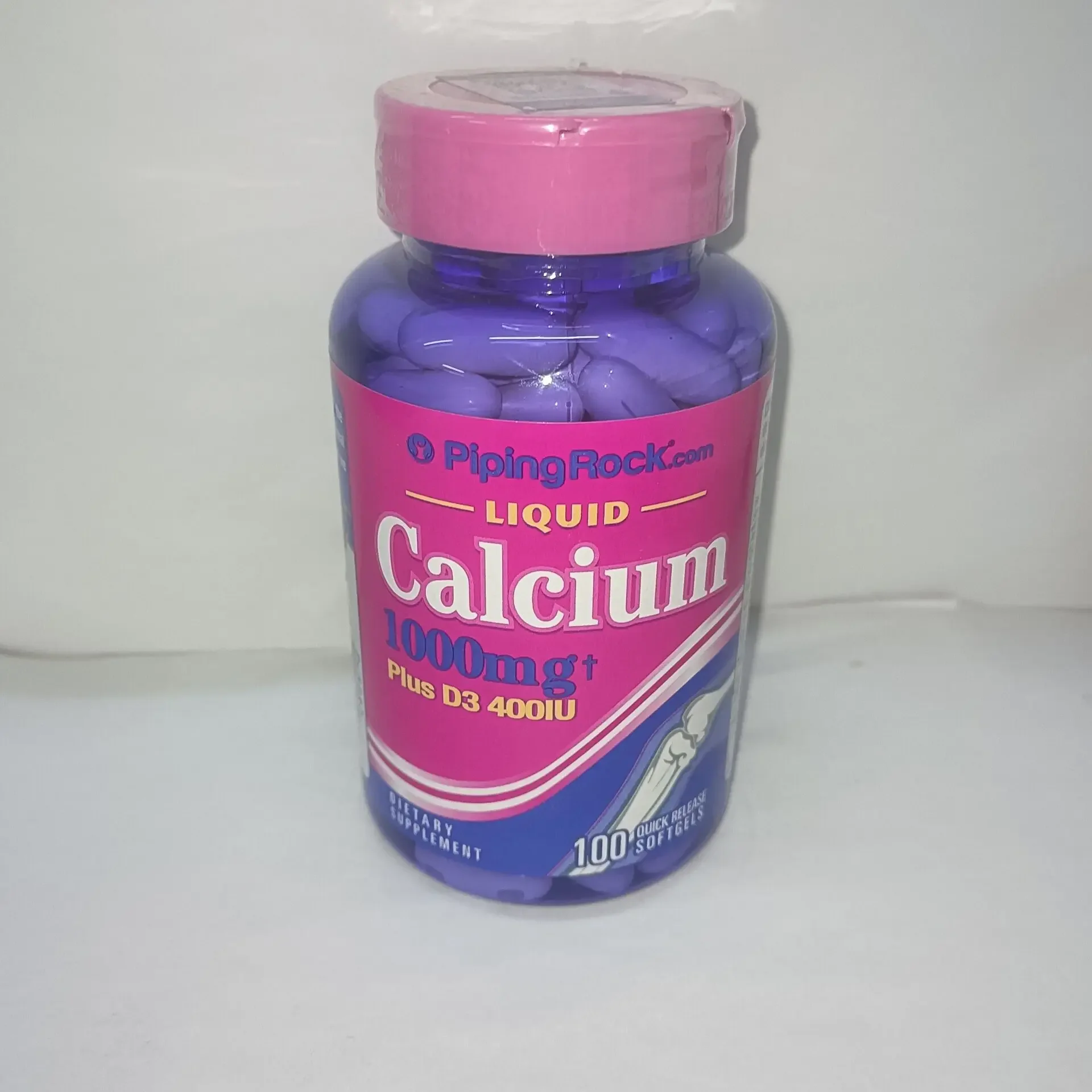 1 bottle of liquid calcium D3 soft capsule, calcium citrate for balanced nutrition and immune regulation