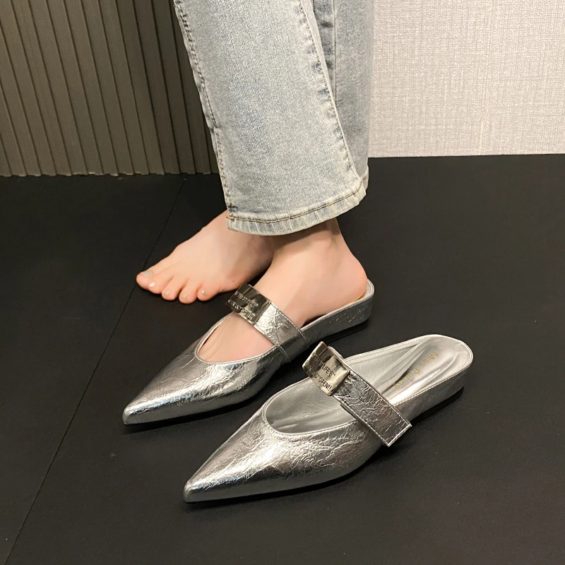 Heißer Verkauf, stilvoll und elegant, Frühling 2025, scharfe Zehenschnalle, weicher Farbblock, niedriger Absatz, Lederschuhe, Stil, flache Schuhe