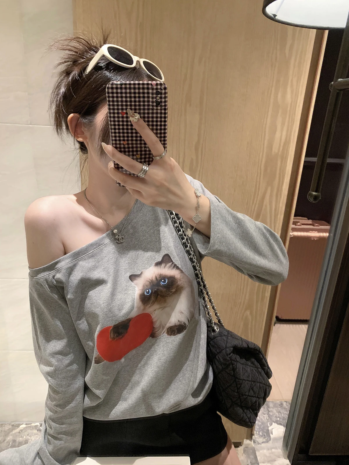 

Zhuangda Mud Heart oulder Long Sve Women's T-irt Casual Sle Slim Fit Long Sve Other Material 00% Autumn Faion