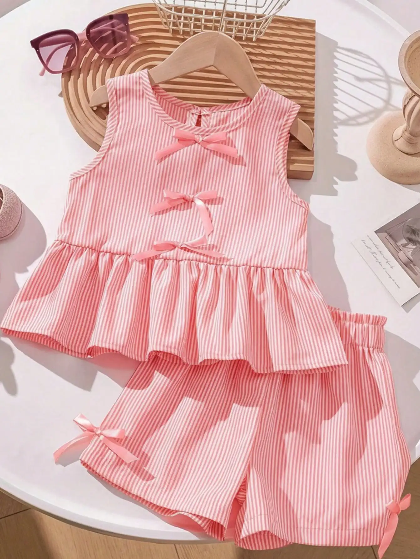Fashion girl pink and white striped round neck lace up bow ruffle edge+pink striped side butterfly shorts two-piece set