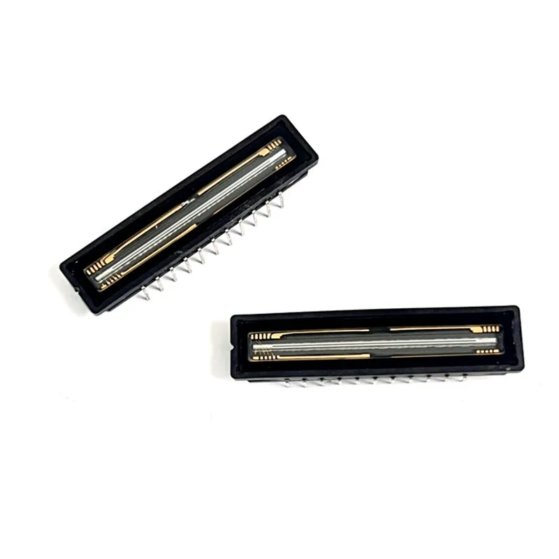 TCD1304DG (1piece) Linear CCD Image Sensor 3648 Pixel 8x200um 3-5.5V 22Pin CERDIP, Original In Stock