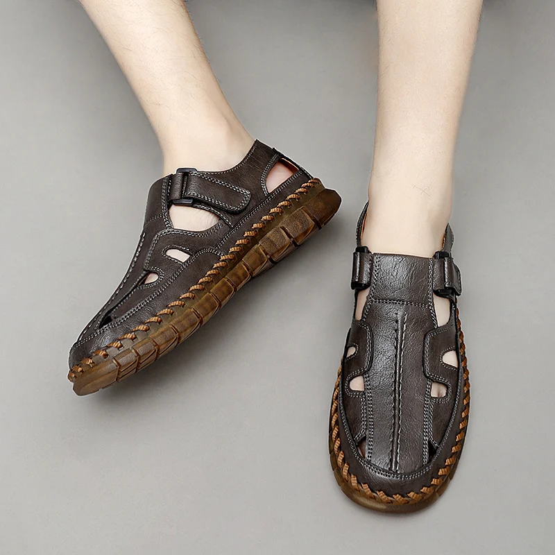 

Летние полые дышащие лоферы, мужские удобные уличные кожаные сандалии на плоской подошве, качественные прогулочные сандалии ручной работы на мягкой подошве