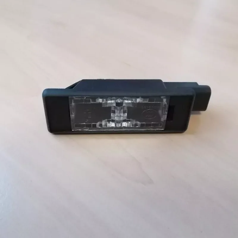 

1pair Car Indicator Lights ABS LED For Peugeot 106/207/308/30 08/407/508 Citroen C2/C3/C4/C5/C6 /C8 OEM6340F0 Car Accessories