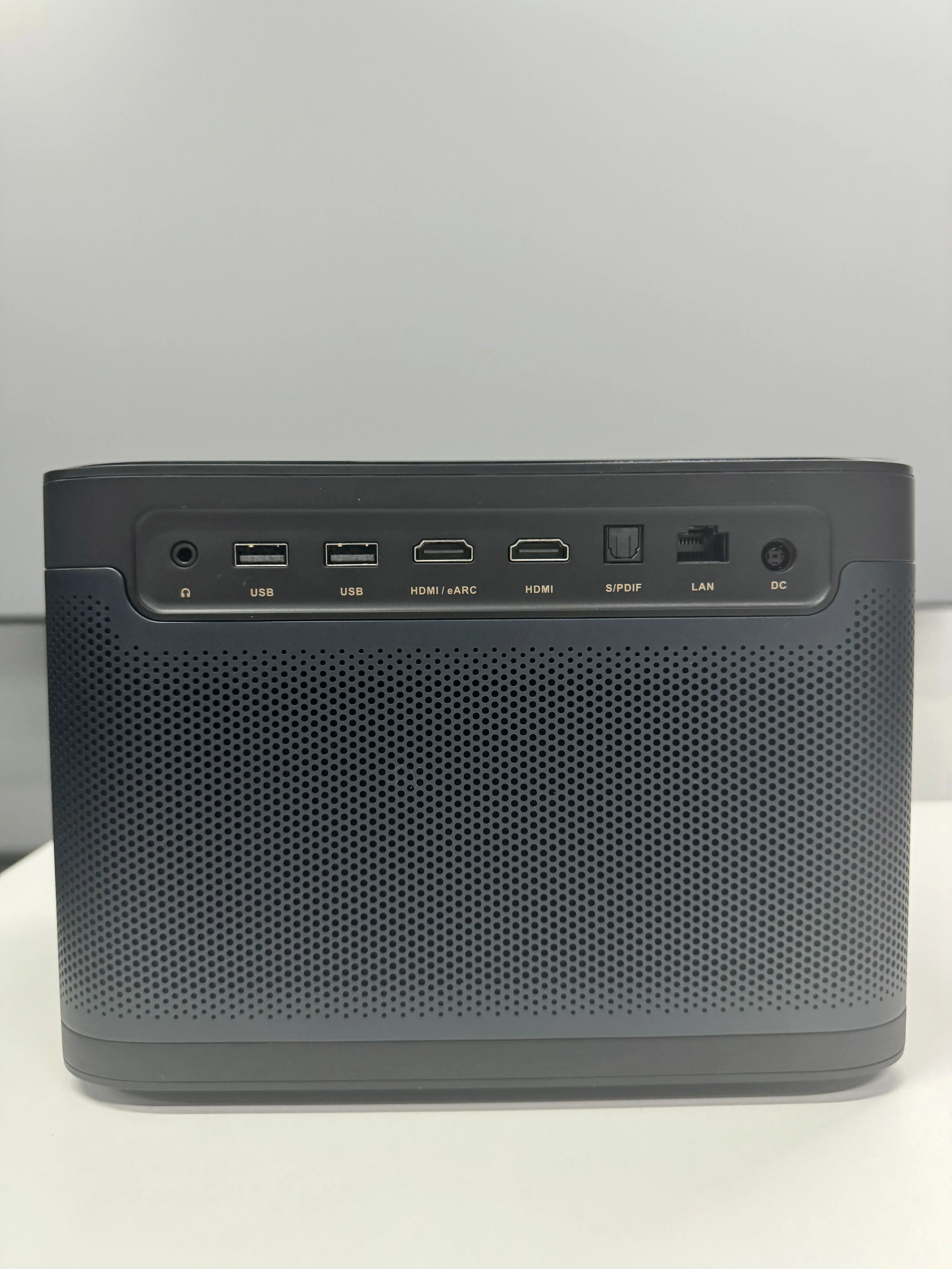 

2025 Mars Pro2 ALPD Projector 2450 ISO Lumens High Brightness Google TV 3D Support DLP