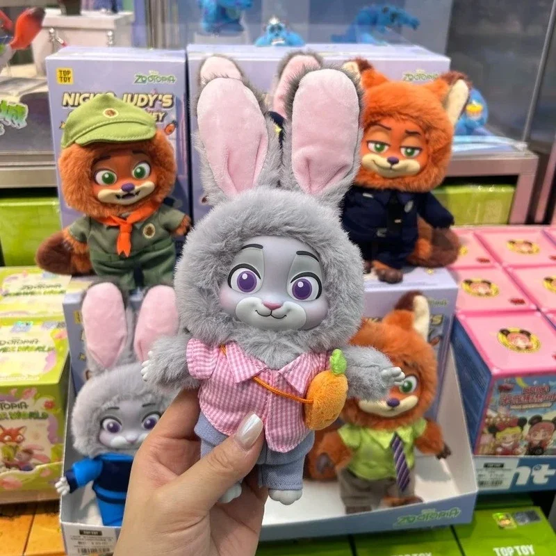 Disney Zootopia2 Sheriff Nick en Judy Growth Journey Series Blind Box Toy Collectible Gift Kerstmis en Nieuwjaar voor kinderen