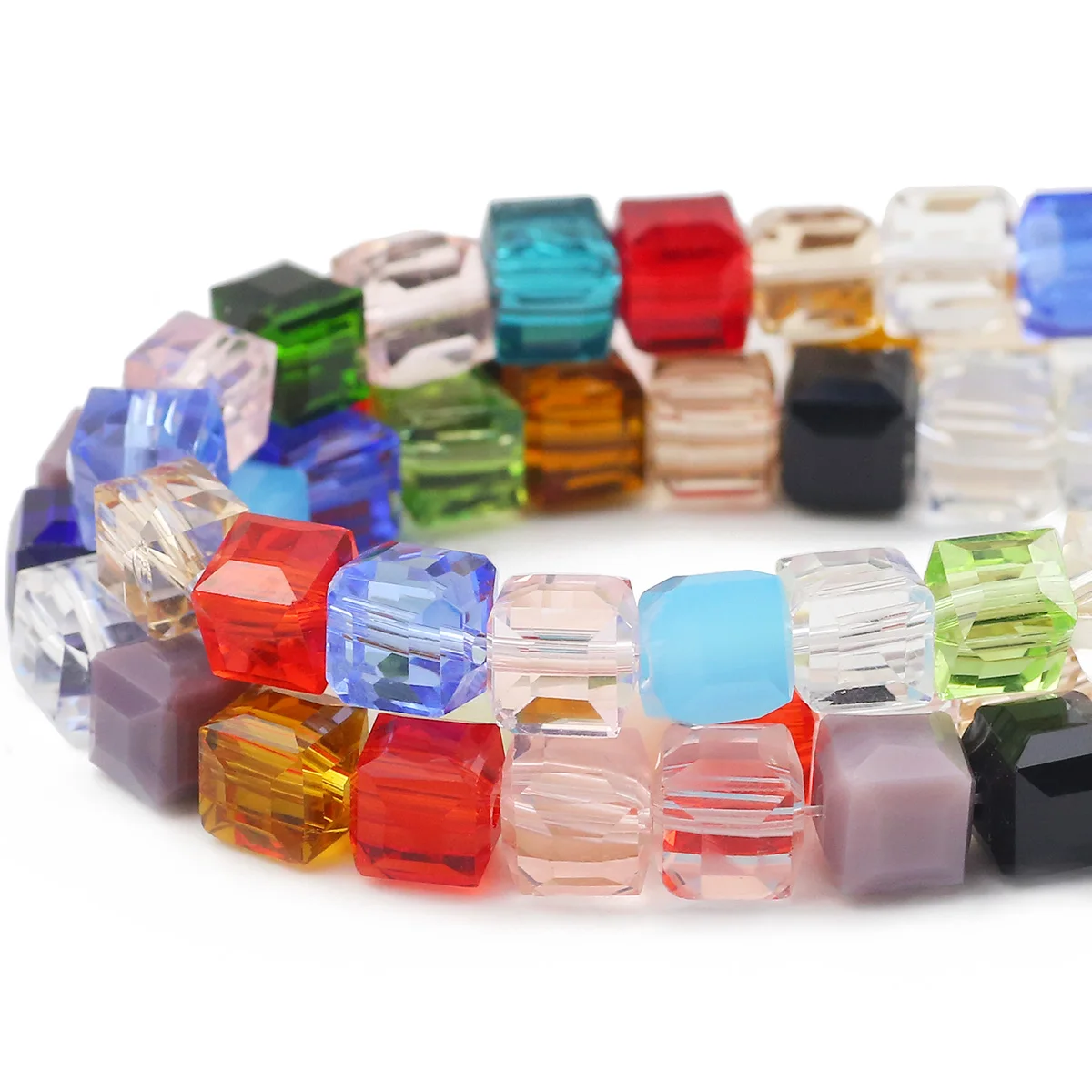 4/6/8MM 96PCS Gemischte Farbige Quadrate Halbtransparente Kristall Spacer Lose Perlen Für Schmuck Machen DIY Armbänder Zubehör