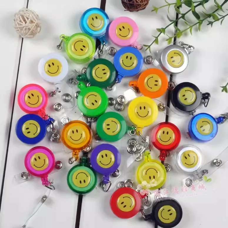 10 Uds. De insignia, hebilla de fácil montaje, cadena retráctil, estuche para tarjetas de testimonio, cordón, protector de puerta, hebilla colgante