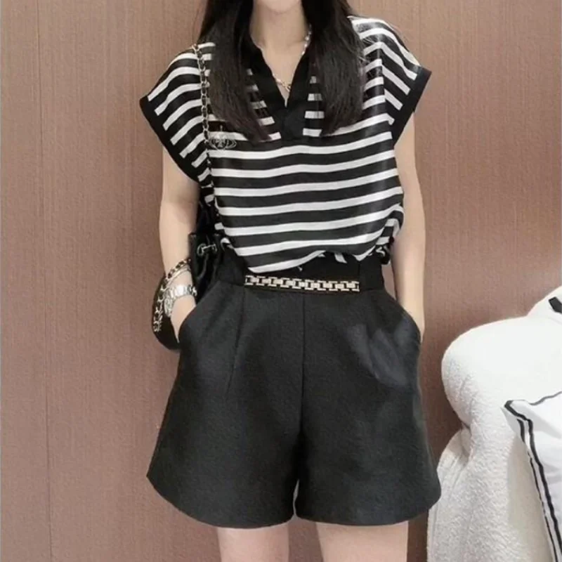 Short Sets For Women 2 Pieces Stripes Light Woman Shorts Two-piece Trends Korean Style Promotion Cheap Offers New Products Kit