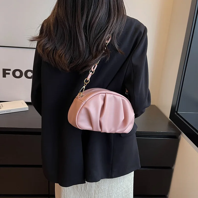 Shoulder Bag Handbag French Pleated Cloud Handbag Designer Unique Design 2023 New Trend All-match Solid Color PU Leather Texture