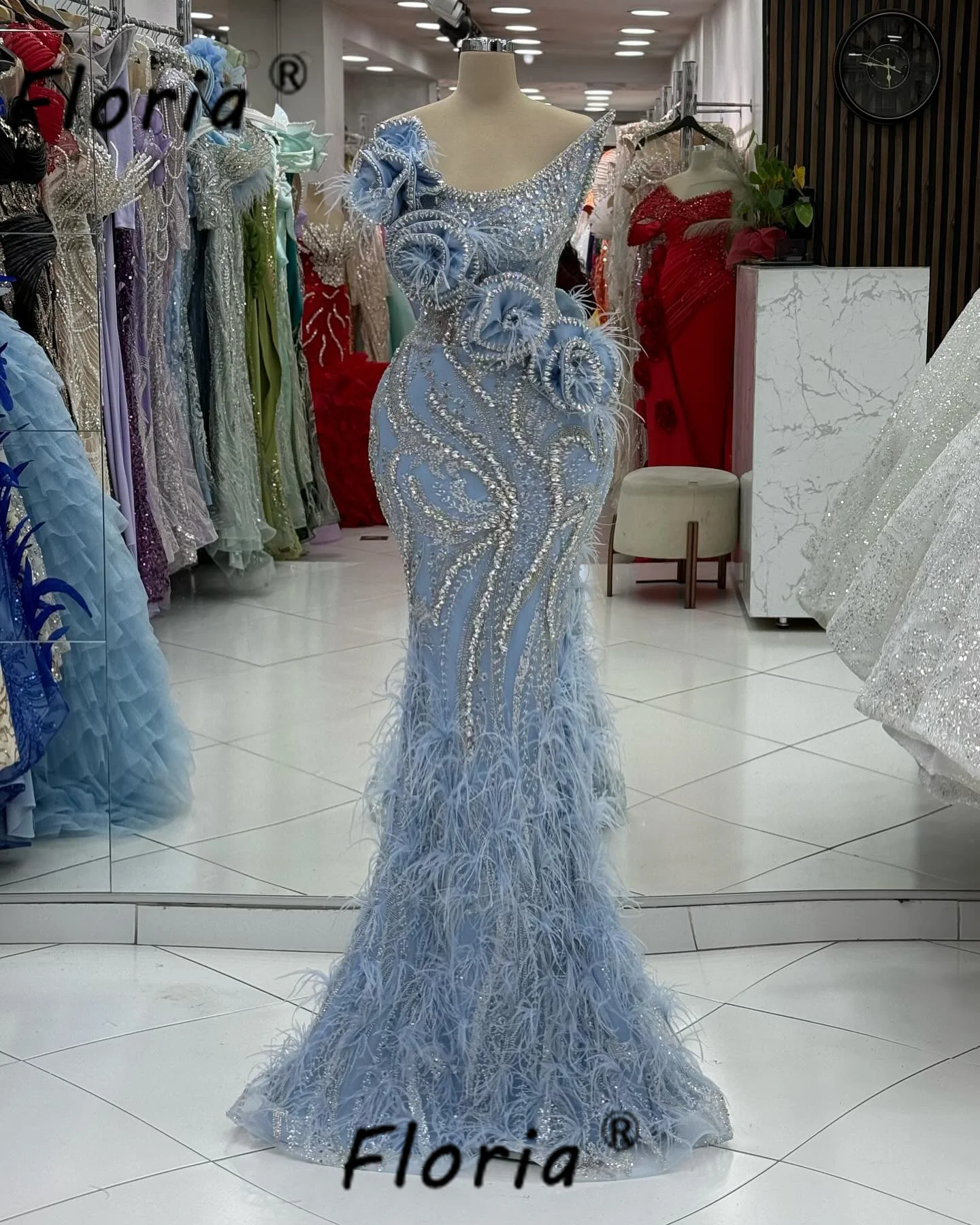 Luxus Dubai Blau Meerjungfrau Abendkleid Schwere Perlen Kristall 3D Blume Feder Hochzeit Party Kleider Elegante Anpassen Robe de gala