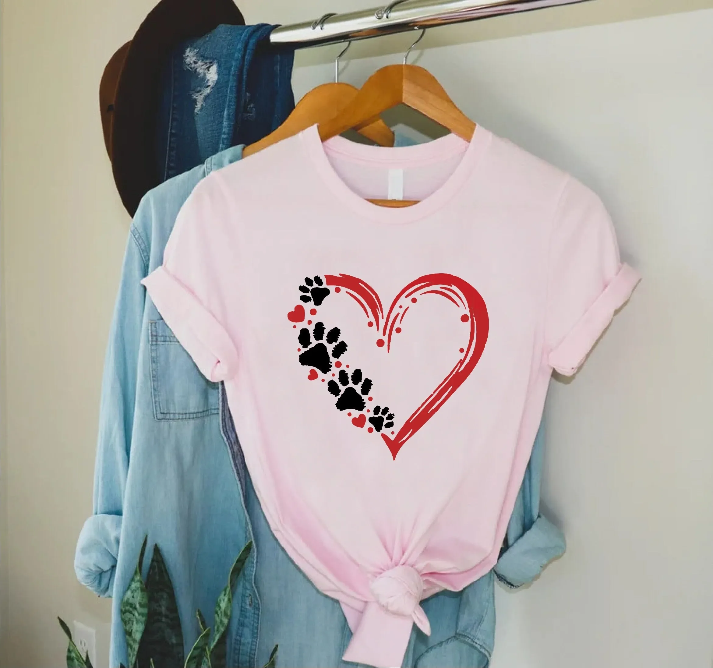 Paw Heart T Shirt Animal Lover Vet Tech Week For Veterinary Pet Veterinarian Cat Dog Mom