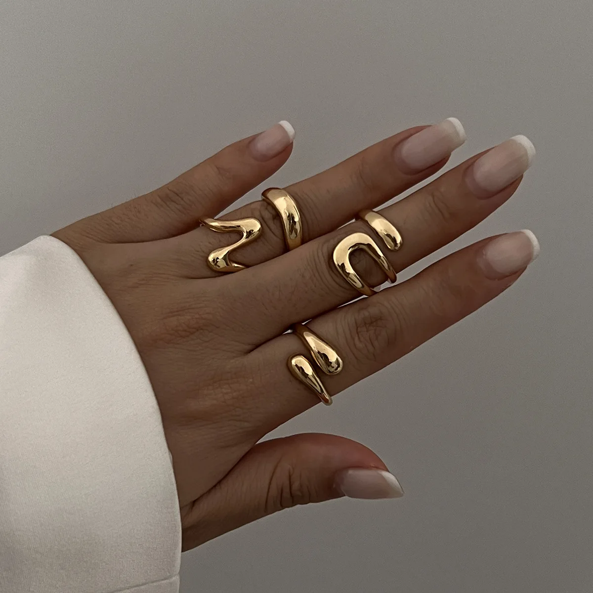 Punk Geometric Metal Irregular Rings for Women Men Vintage Gold Color Curved Open Ring Set Fashion Unisex Jewelry Gift