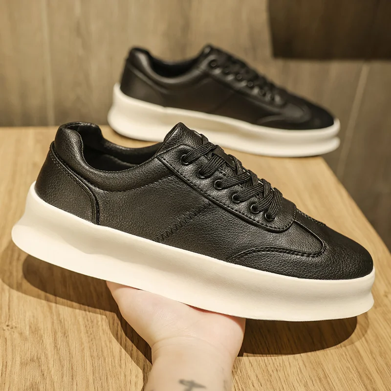 Lightweight Men Sneakers Genuine Leather White Shoes Fashion Breathable Retro Training Shoes Athletics Sport Casual Shoes Studen
