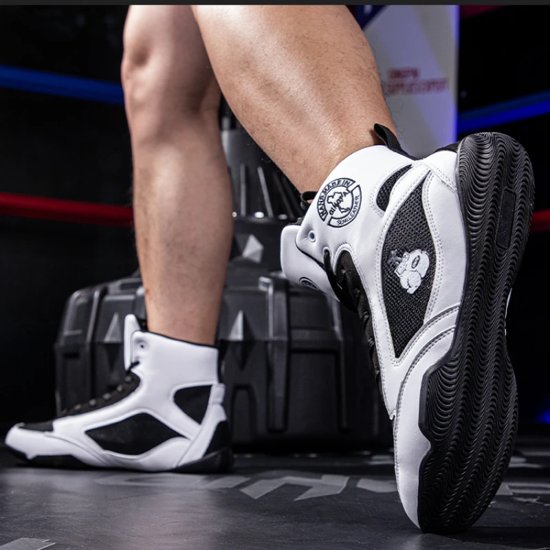 Breathable Boxing Shoes Men Light Weight Boxing Sneakers Comfortable Wrestling Sneakers Anti Slip Wrestling Footwear