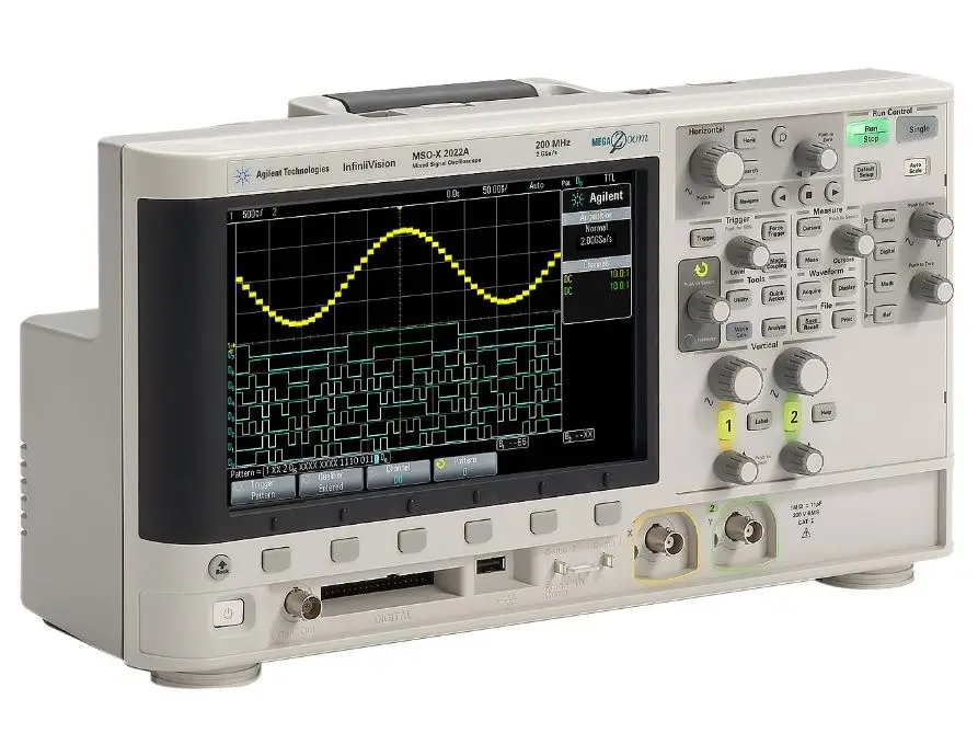 

DSOX2002A Oscilloscope: 70 MHz oscilloscope provides 2 analog channels, 100 kpts memory, and 200,000 waveforms/sec update rate